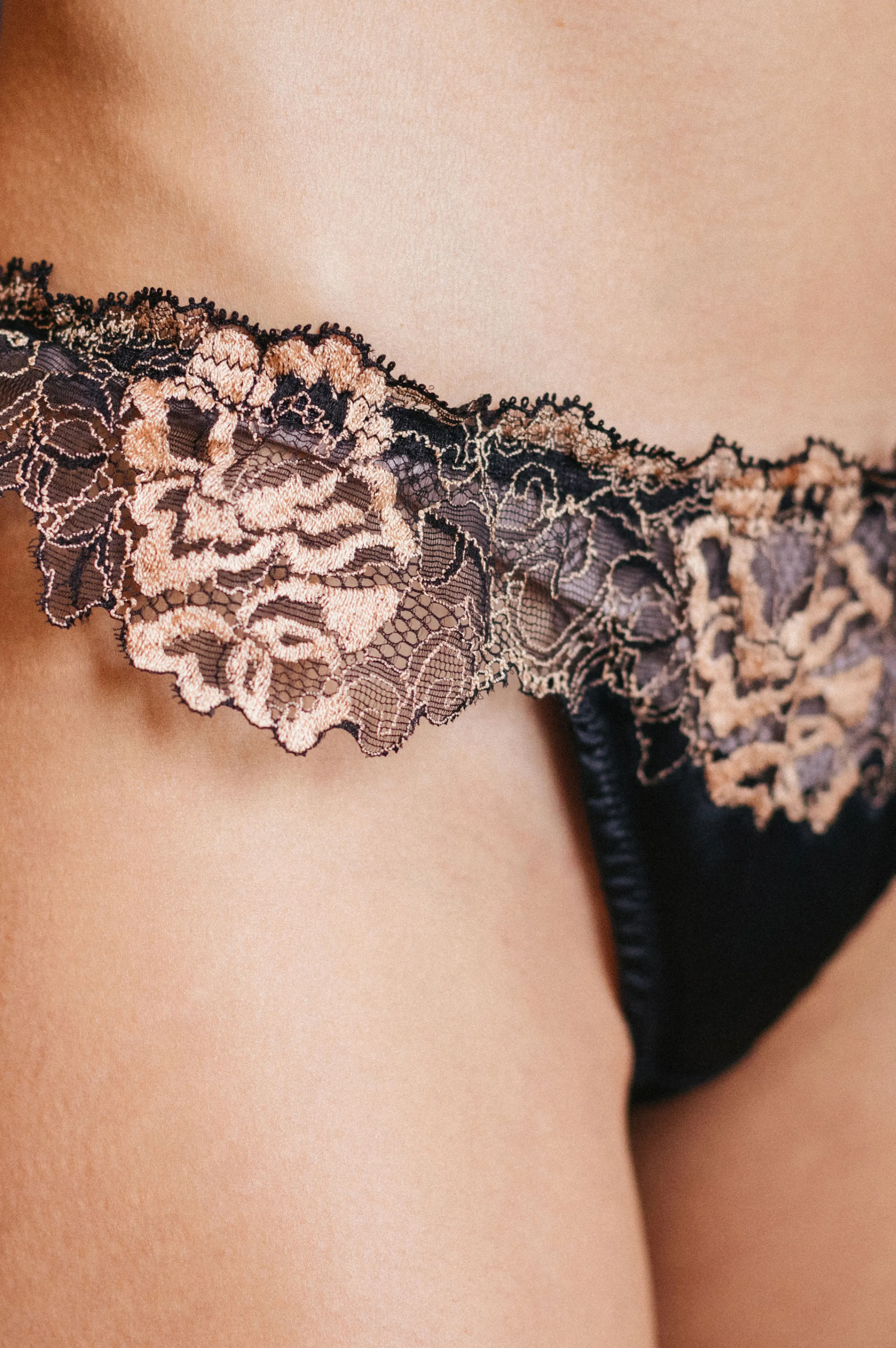 Shop ANIA Glaise lace string Tangas And Jstrings