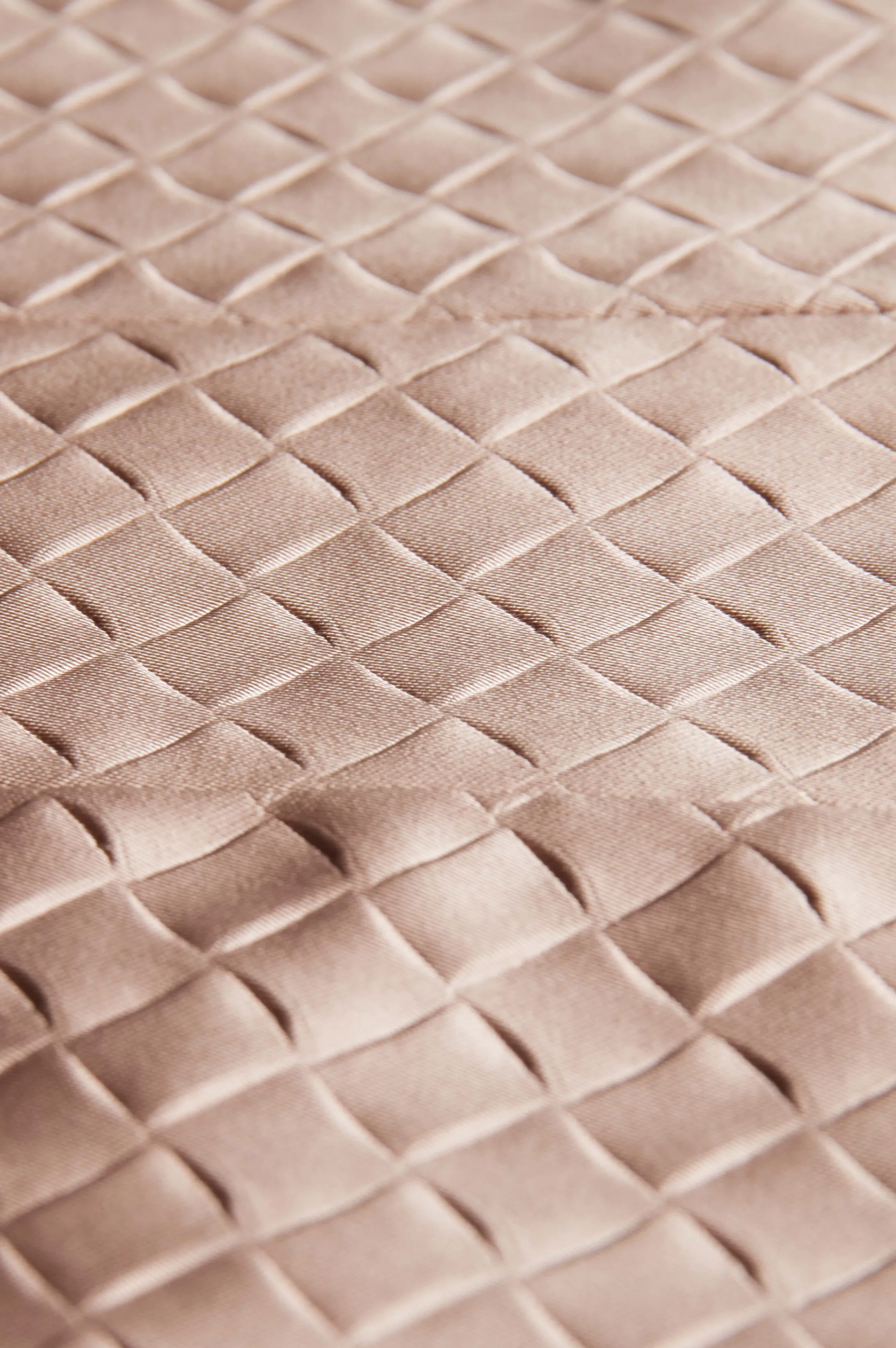 naja_beige_embossed_satin_skirt_2.webp Fashion NAJA embossed satin skirt Ready-to-wear