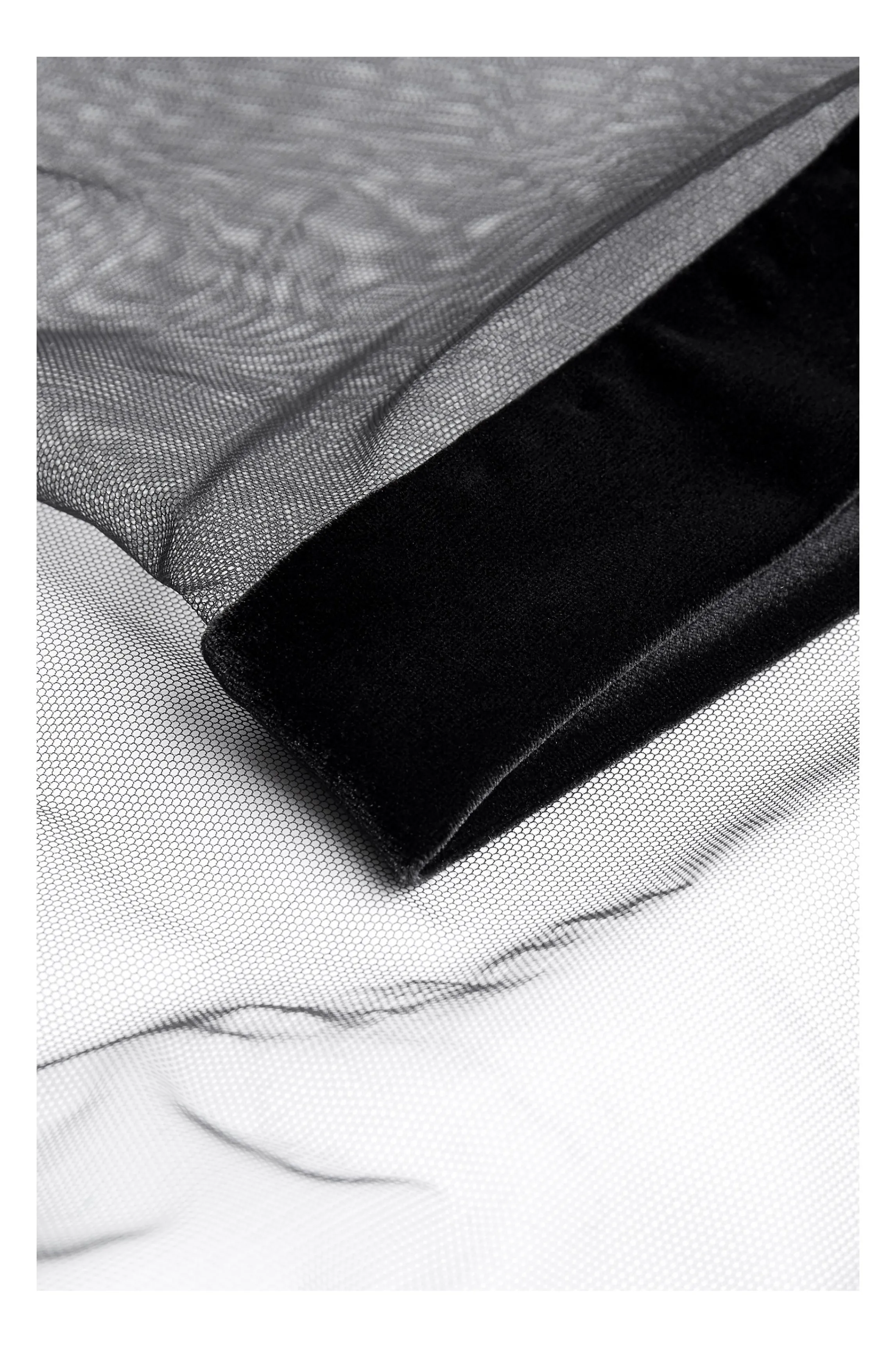 velvet_and_tulle_long_kimono_2.webp Discount Velvet and tulle long kimono Robes